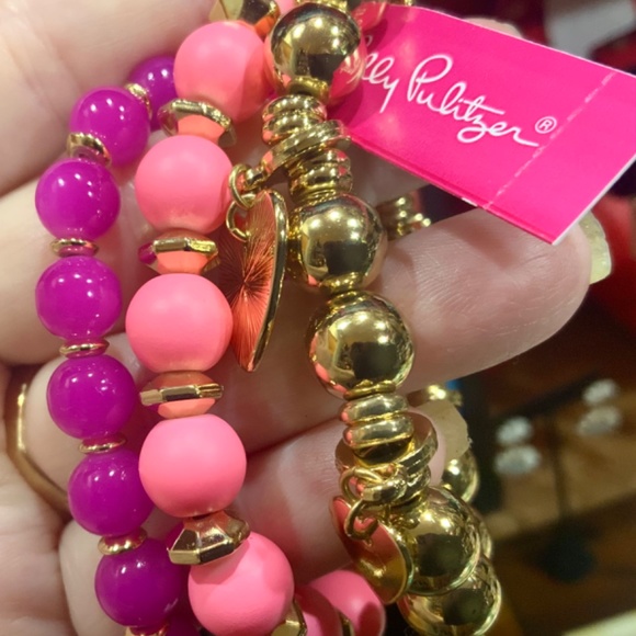 LILLY PULITZER NWT Bracelet Set  🩷 PINK LOVE HEART CHARM TRIO STRETCH /BEADED… - Picture 5 of 12
